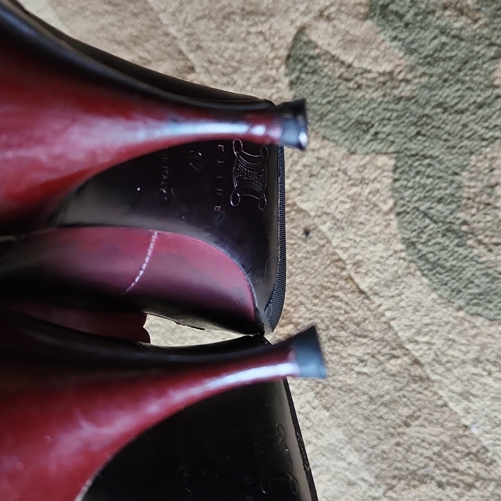 Celine Burgundy Women's Heels - Picture 8 of 10